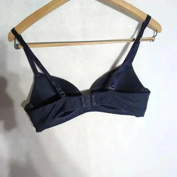TCM Navy Blue Bra Tchiro Certified Merchandise sz 34 B - Picture 3 of 6